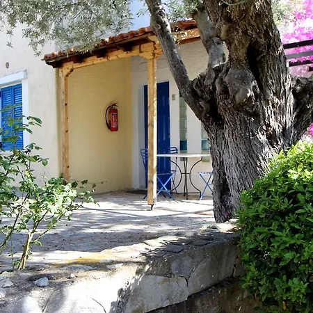 Hotel apartamentowy Katerina's Rovies